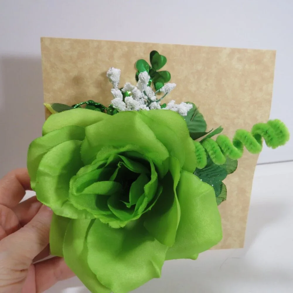 (1) Green Rose boutonniere with baby's breath faux flower